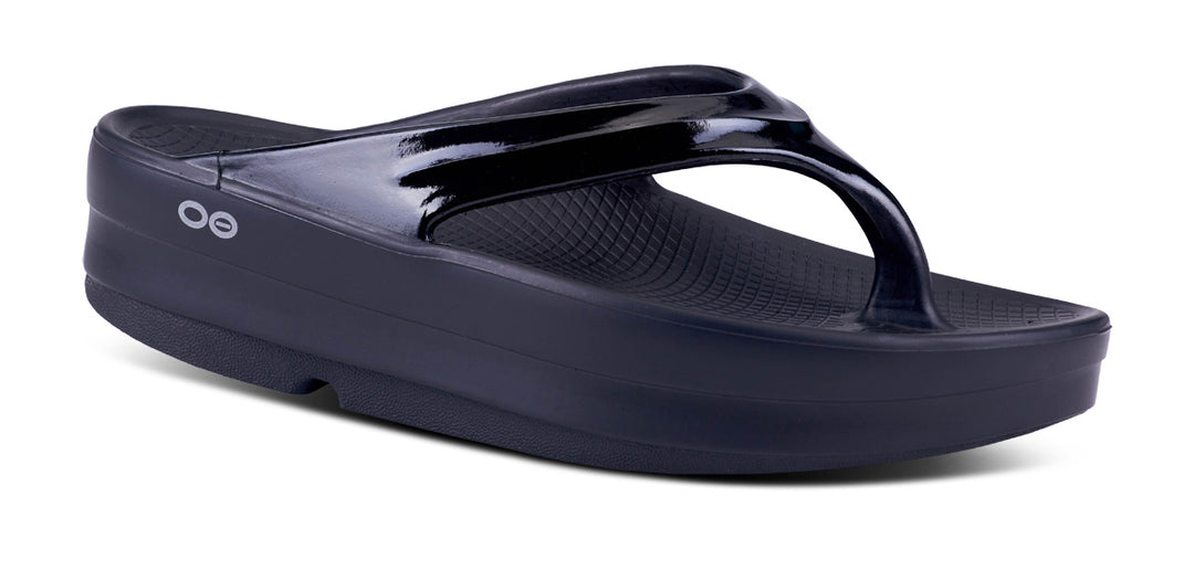 Oofos OOmega OOlala Platform Thong Sandal 1410-BLK Black Patent