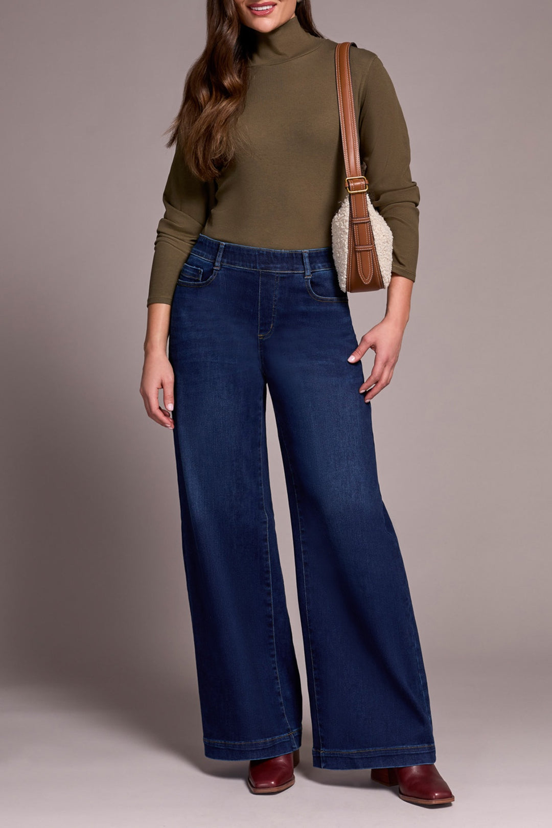 Tribal Audrey "Boundless" Pull-On Wide Jean 5858O-5100-1628 Darknight