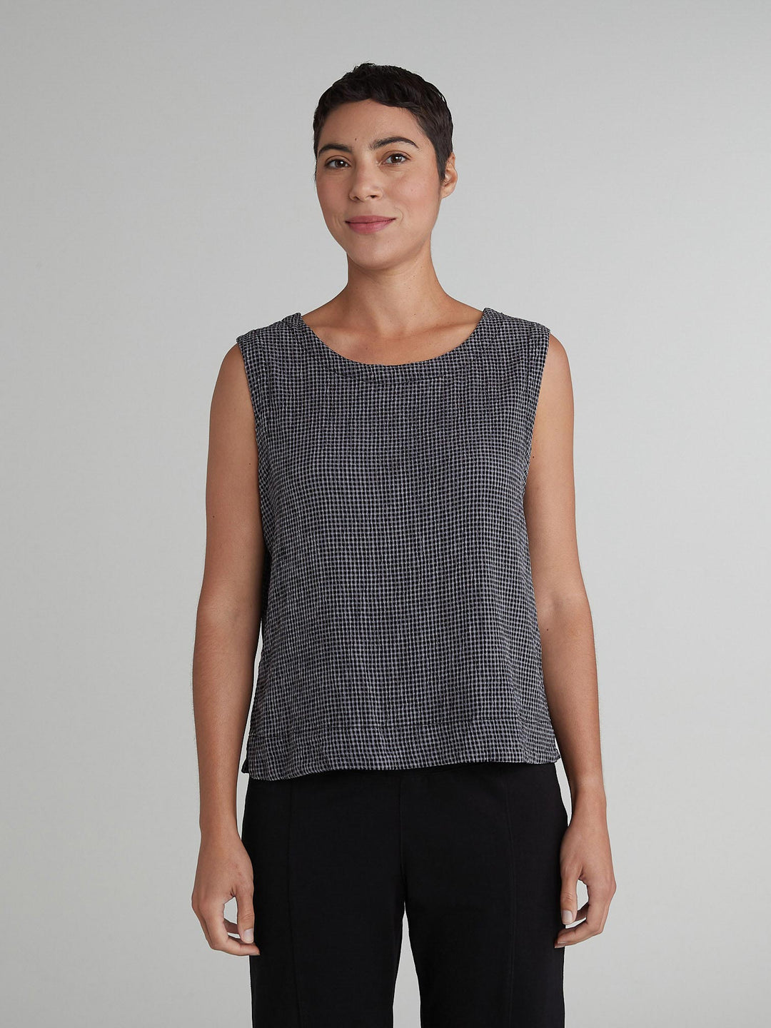 Cut Loose Woven Crinkle Shell 6125331-Black Check