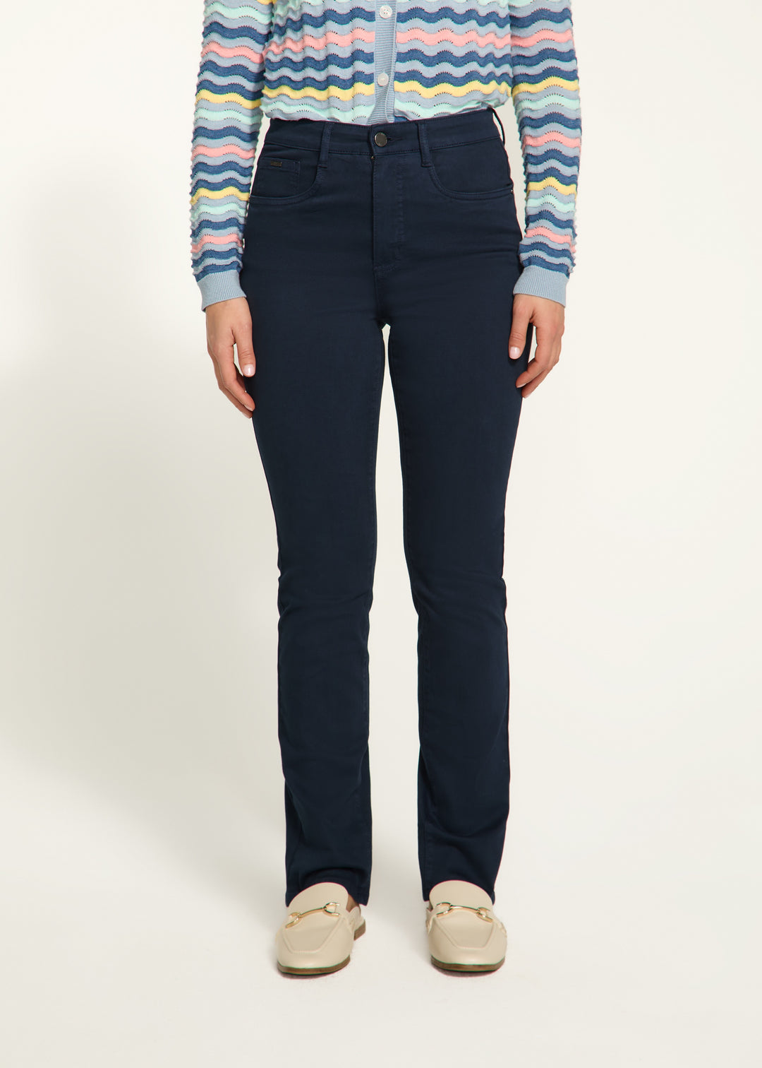 FDJ Suzanne Straight Leg Petite Jean 8747511-NVY Navy