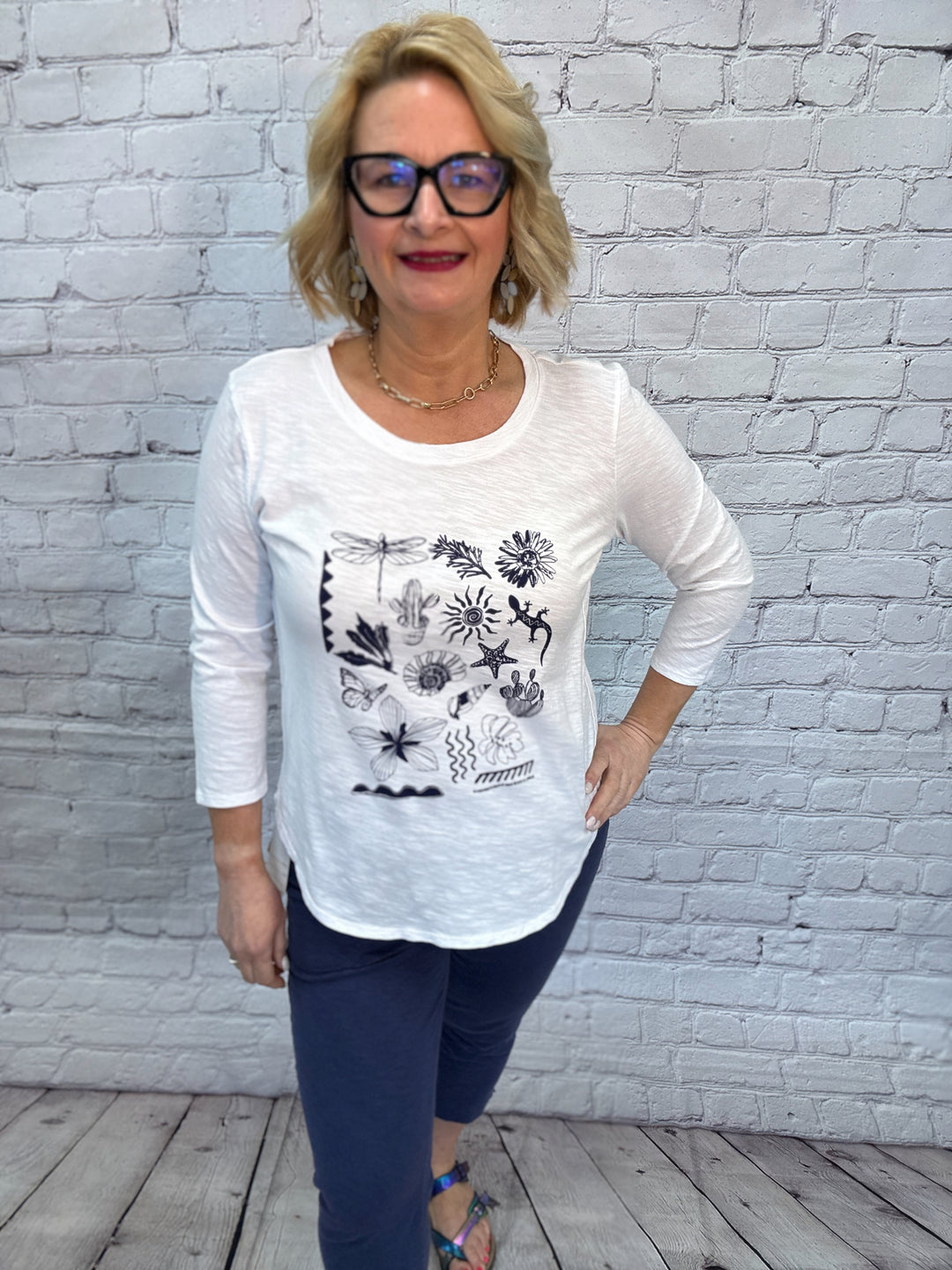 Escape by Habitat Hi-Lo "Nature Collection" 3/4 Sleeve T E41304S5 - White