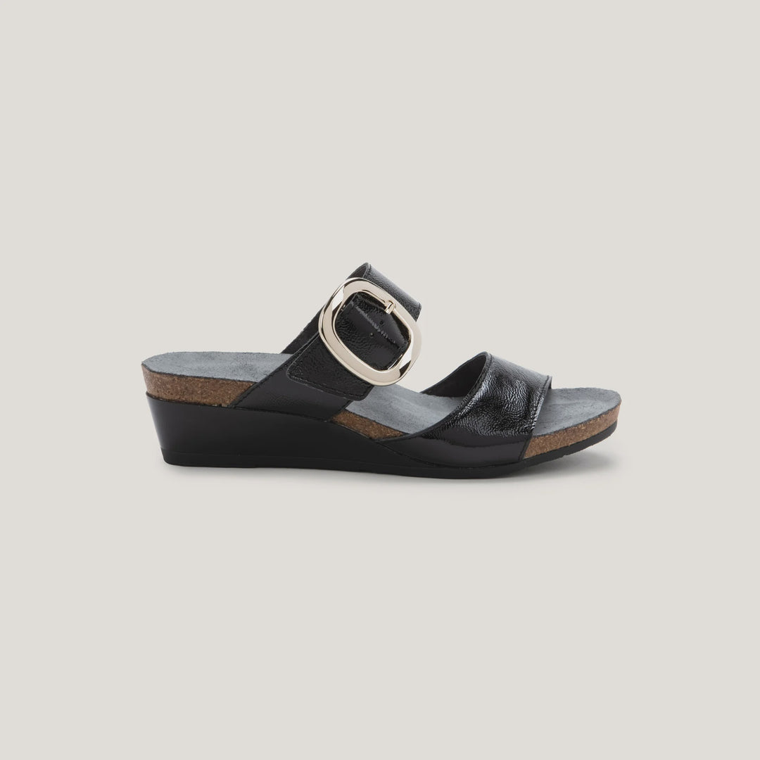Naot Womens Magic Wedge Sandal 104123-B13 Black Crinkle Patent