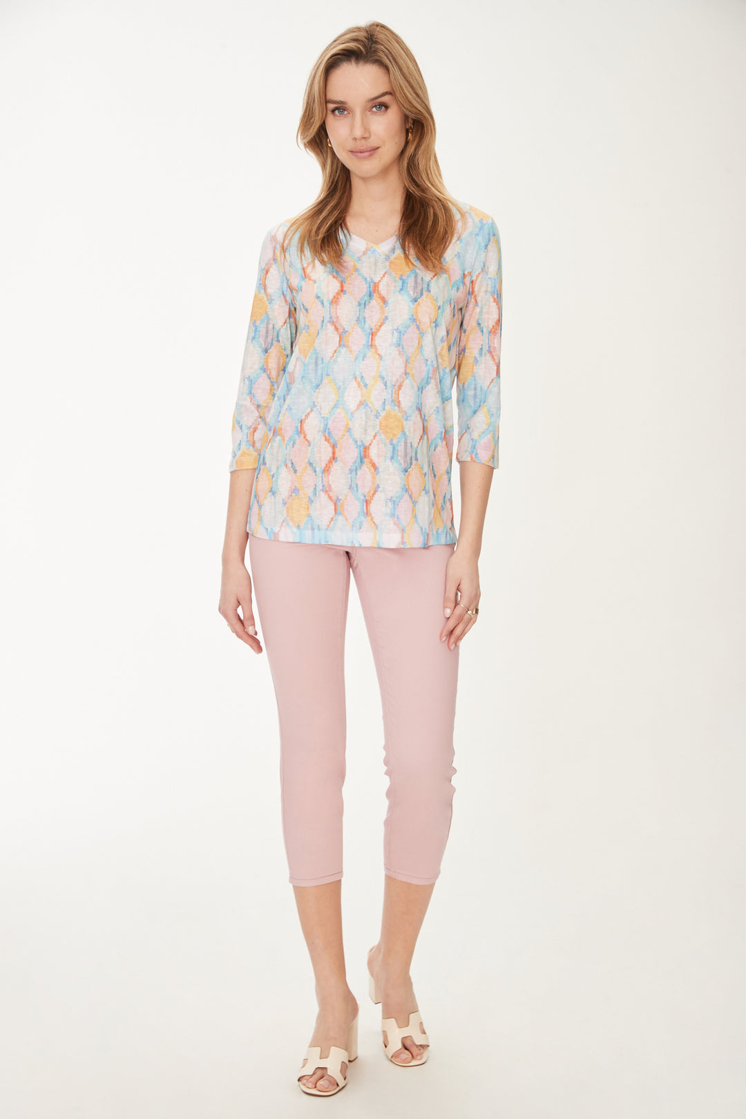 FDJ 3/4 Sleeve Printed V-Neck Top 1406451-STAING Stained Glass - 1 ONLY SIZE X-SMALL - 20% OFF