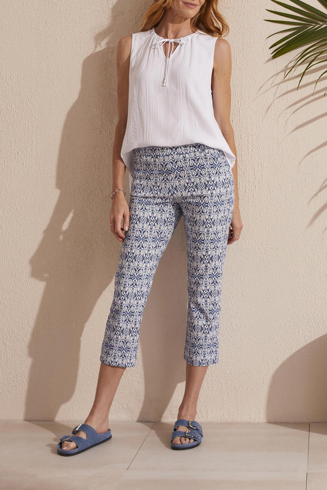 Tribal Printed Pull-On Flare Capri 1748O-7163-2435 Bluestar