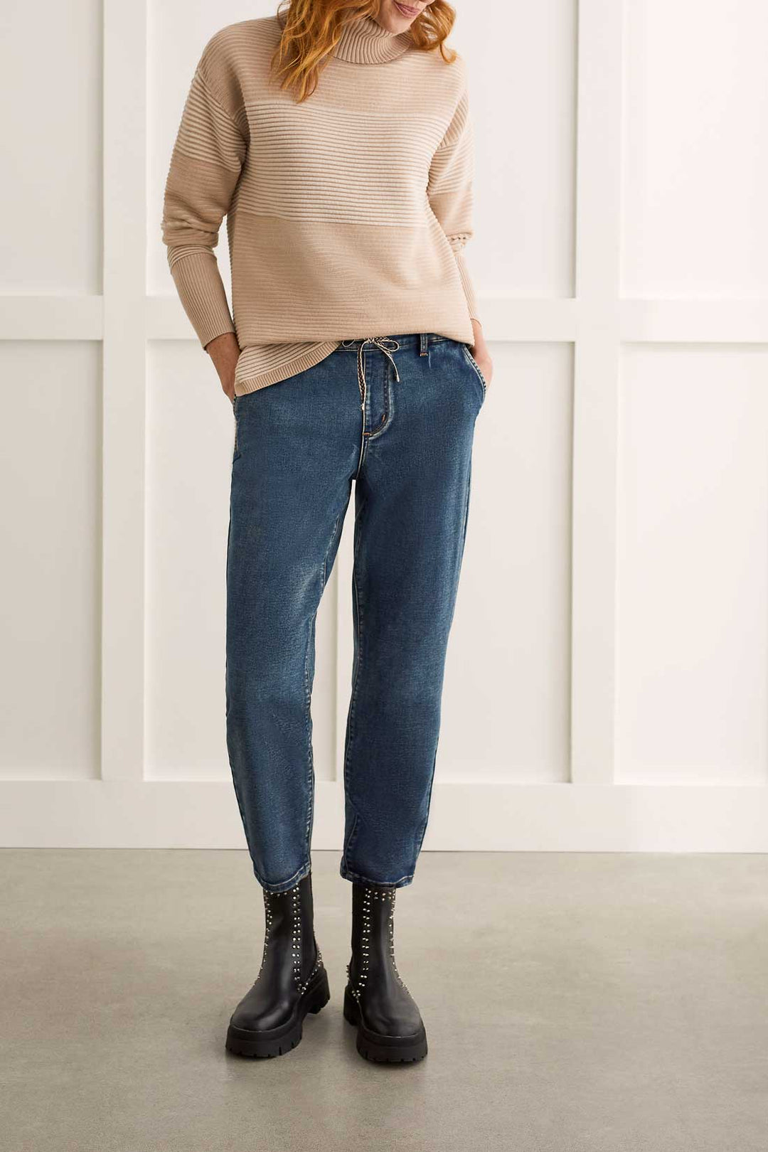 Tribal Audrey Tapered Jogger w/ Drawstring 7988O-333-2199 Medium Wash