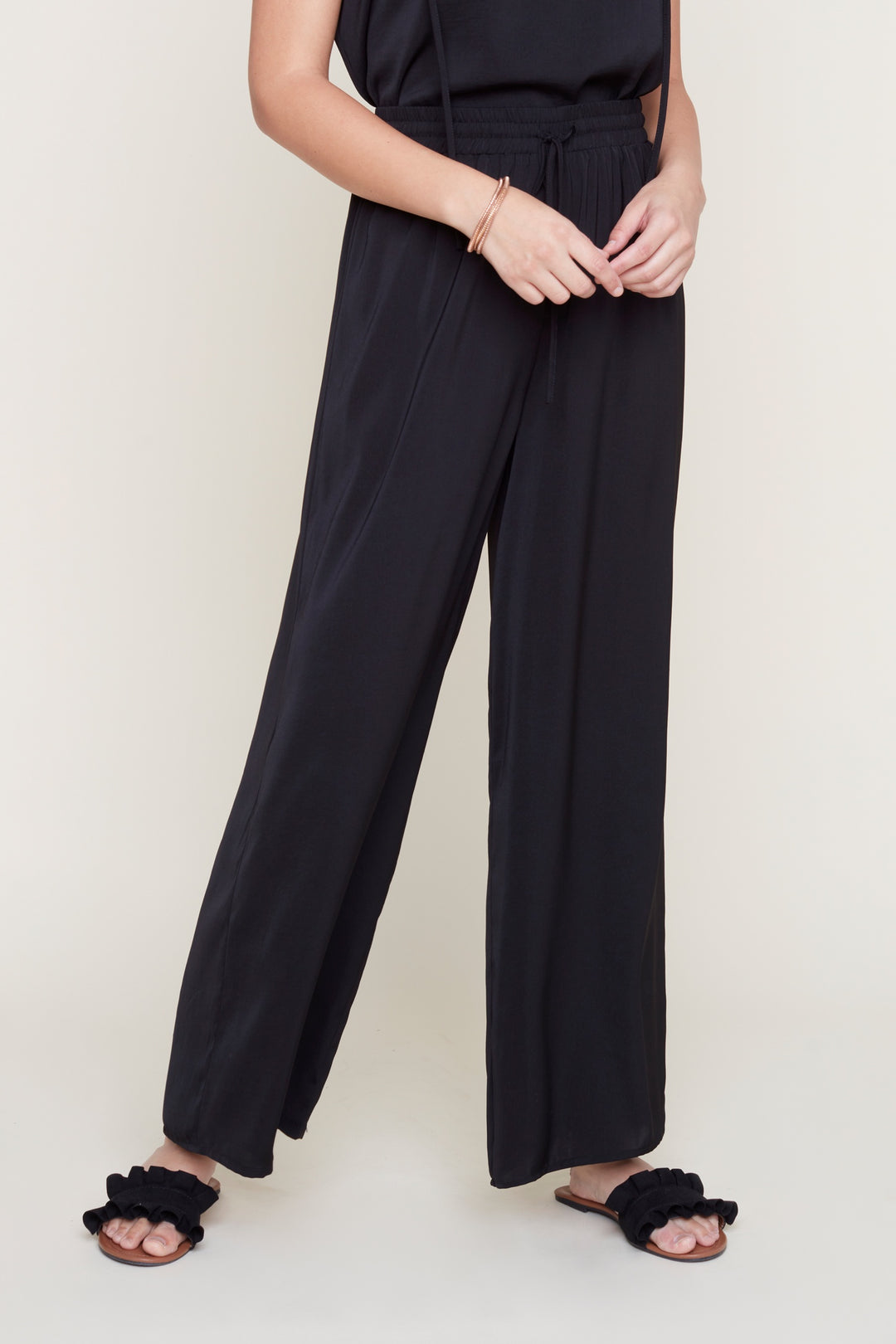 Renuar Flowy Palazzo Pant R10070-248-8302 Black