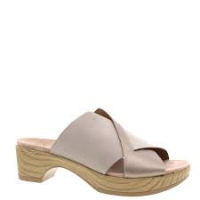 Womens Dansko Miri Sandal 1021032200-Sand Multi