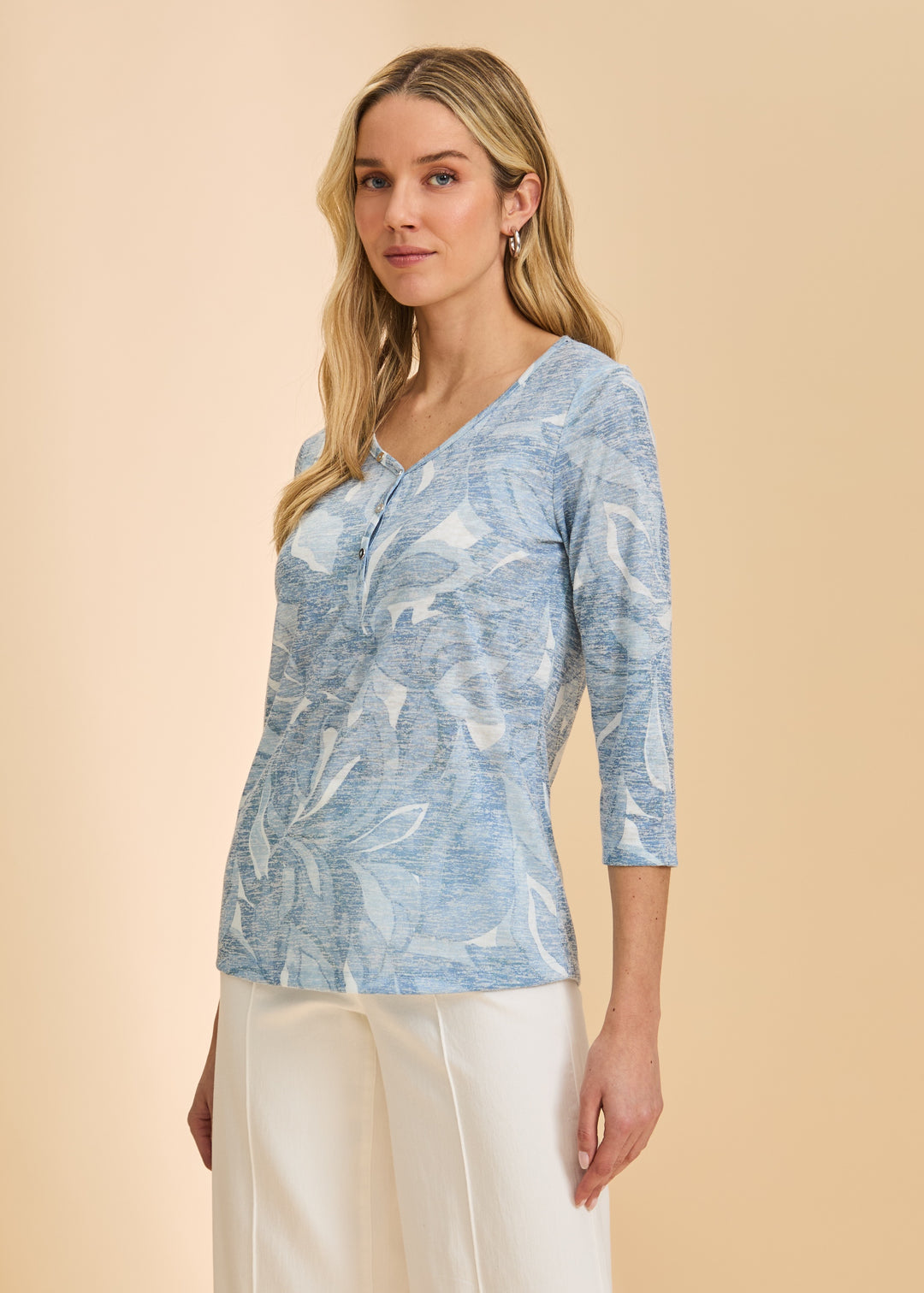 FDJ V-Neck Top 3110435-PRT Indigo Bloom