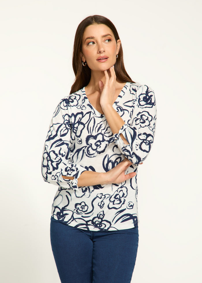 FDJ V-Neck Top 3136476-PRT Rosette Print