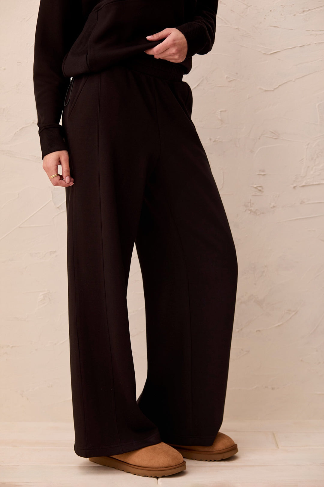 Tribal Pull-On Ankle Pant w/ Pockets 3138O-3390-0002 Black