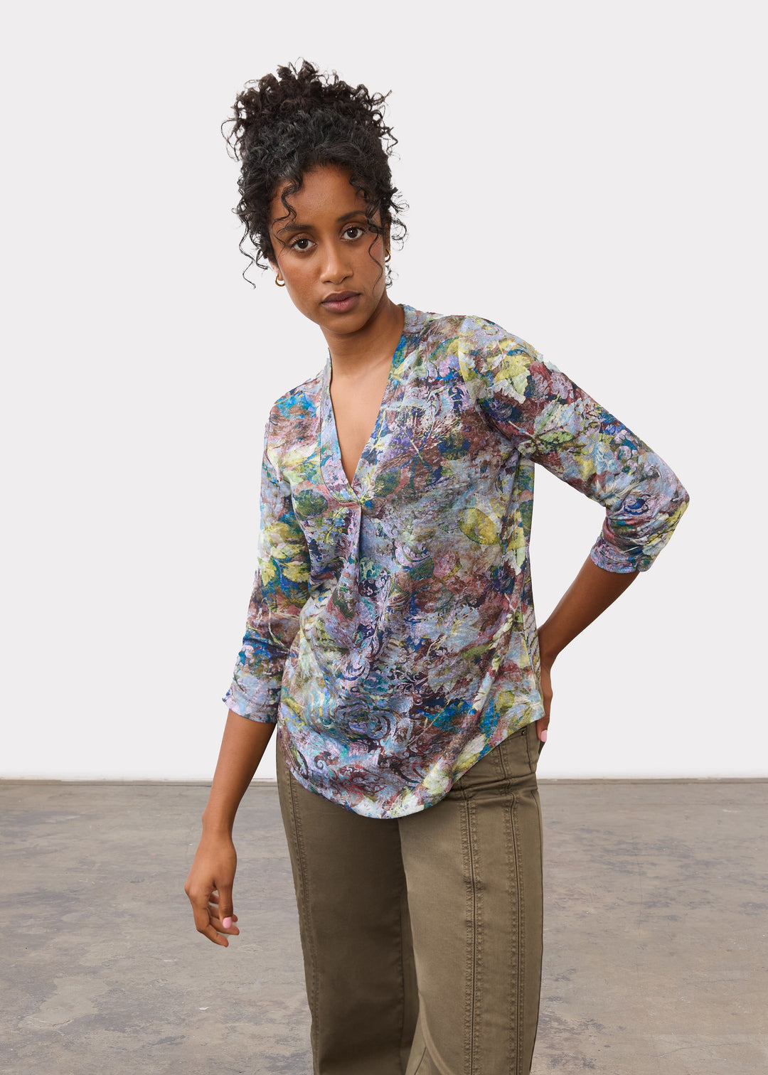 FDJ 3/4 Sleeve V-Neck Top 3740451-RNBQ Renaissance