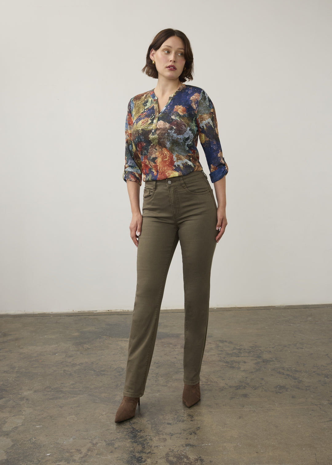 FDJ French Dressing Suzanne Straight Leg Petite Jean 8864511-OLV Olive