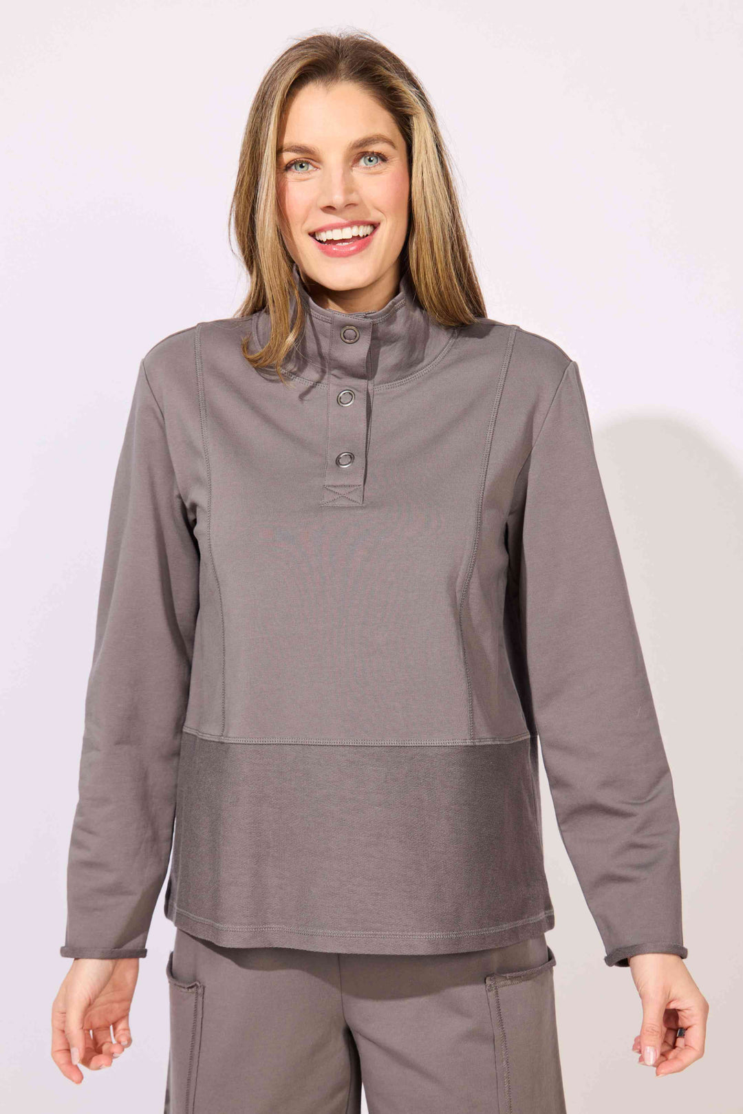 Escape by Habitat Everyday Quarter Snap Sweatshirt E30134-VOLCNO Volcano