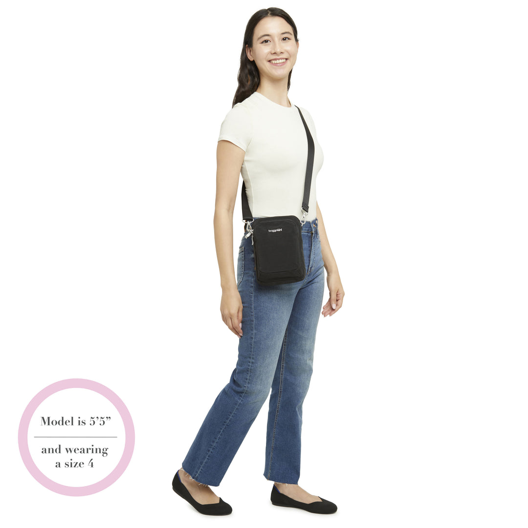 Baggallini Modern Everywhere Explorer Crossbody ENS832 - Black