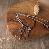 Wild Abandon by Glee Lotus Necklace - Small - Silver
