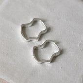 Glee Muse Hoop Earring - Silver