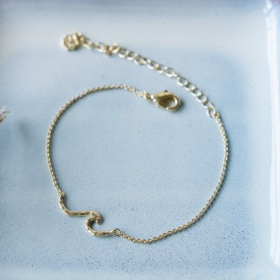 Glee Tiny Wave Chain Bracelet - Gold