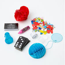Walpert Holiday Crackers - Set of 8