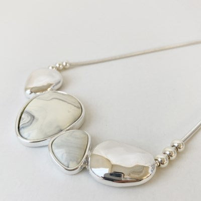 Caracol Necklace 1493-WTE White