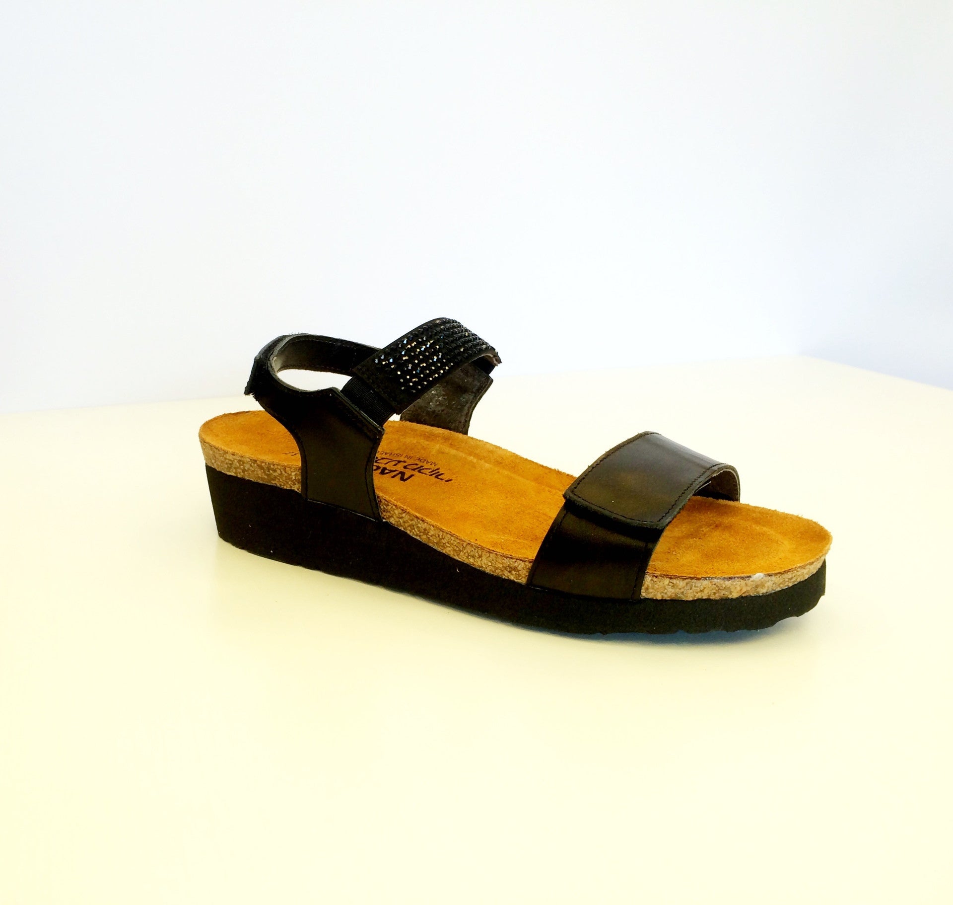 Naot sandals hot sale