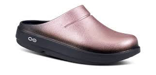 Womens Oofos Luxe Ooclog 1201-ROSE Rose Sparkle