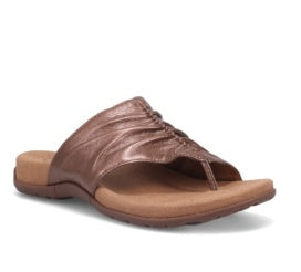 Taos Gift 2 Leather Slip-On Sandal TSGFT2-526-BZLR Bronze
